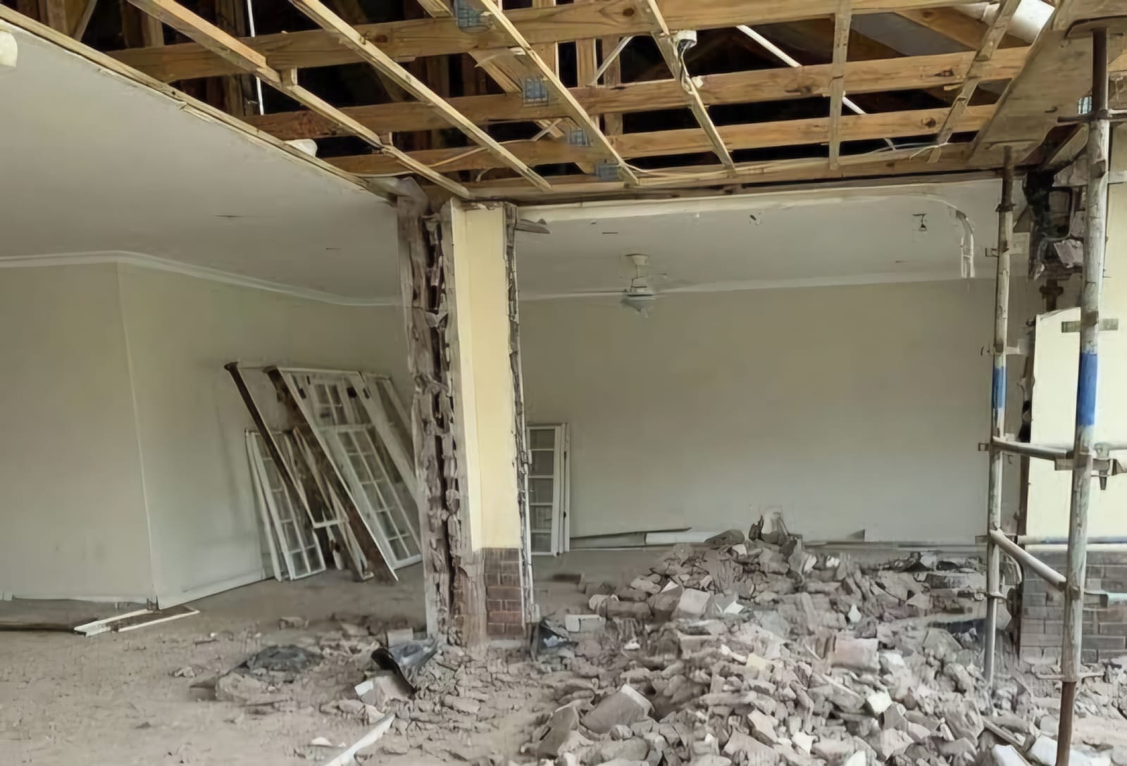 مشروع ديكورات خارجية حديثة - الرياض